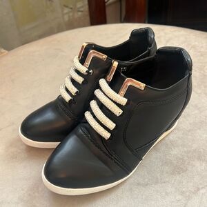 #mobwife 🌺 Midnight Velvet Hightop Sneakers Gold Metallic Silver Crystal Sz 6w